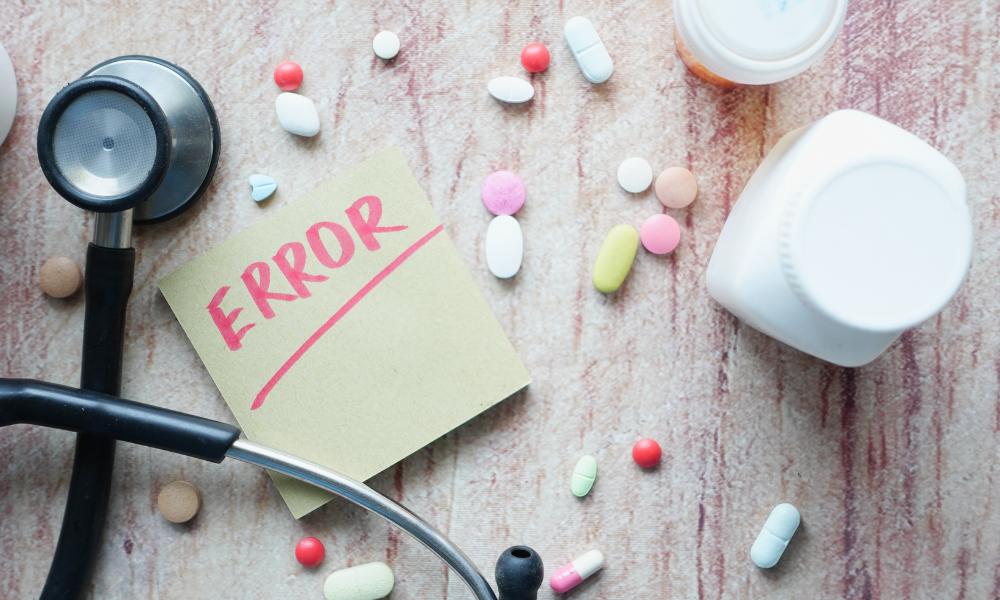 Do Kentucky and Ohio hospitals hide medication errors from patients