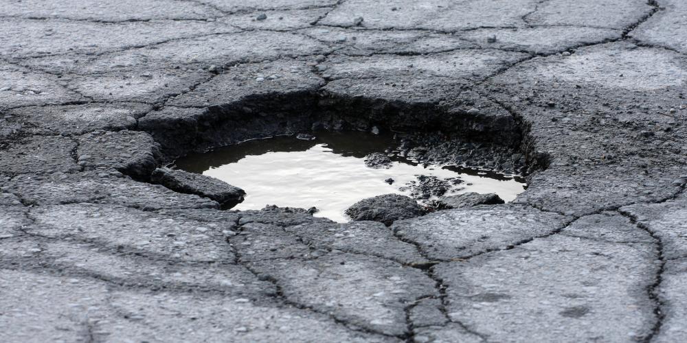 Pothole hazards Avoid trouble on Kentucky’s roads